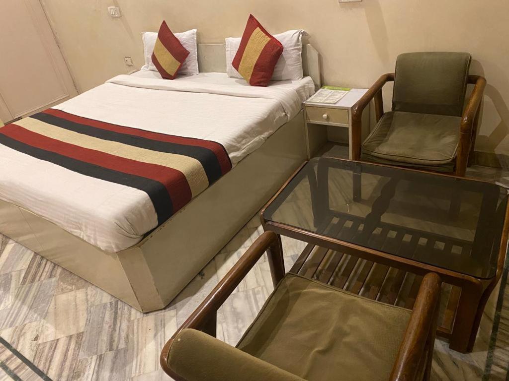 אמריצר Lavi Hotel Hari Darshan - 10 Meter From Golden Temple מראה חיצוני תמונה