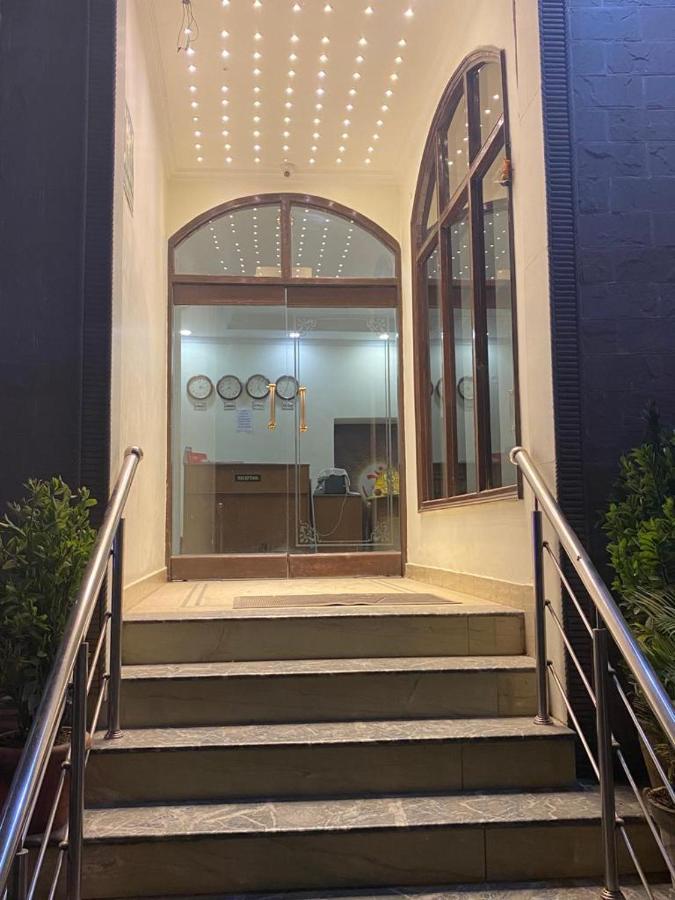 אמריצר Lavi Hotel Hari Darshan - 10 Meter From Golden Temple מראה חיצוני תמונה